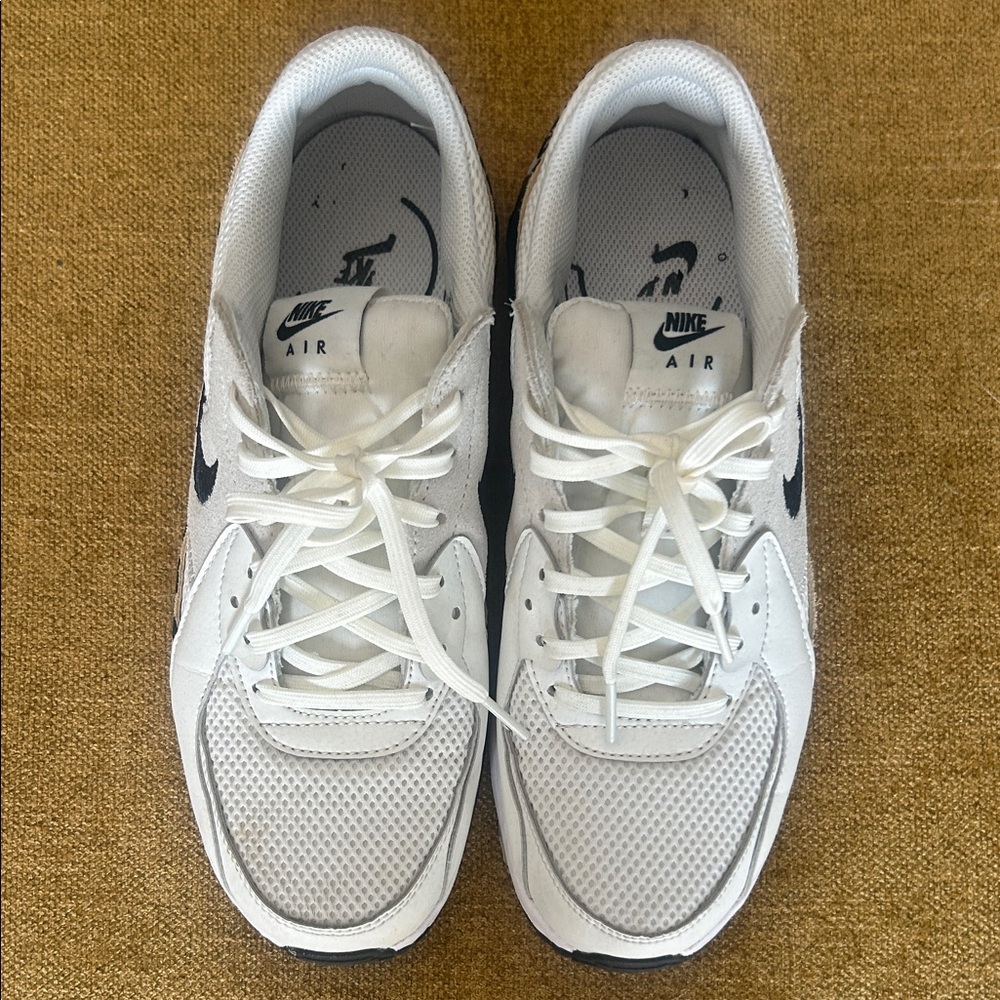 Nike Women’s White Leopard print AirMax Sneakers